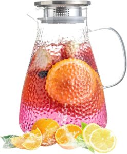 Rosen-Limonade: Einfaches ayurvedisches Rezept für einen kühlenden Sommerdrink MANU SARONA • health mind spirit • Dein Blog für ganzheitliches Wohlbefinden